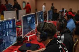 a picture of a gaming convention